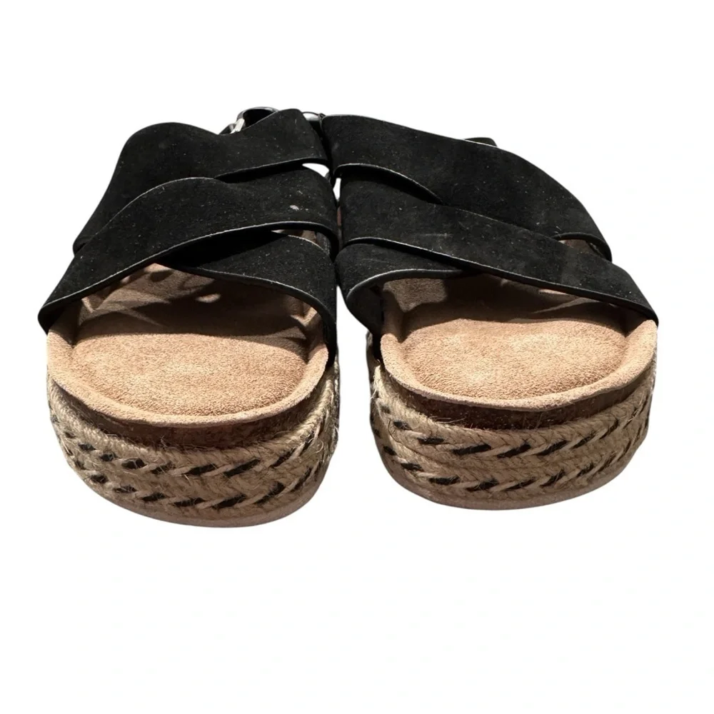 NWT Muk Luks Women’s Black Suede Platform Sandals Tan Size 8 M Cross Strap